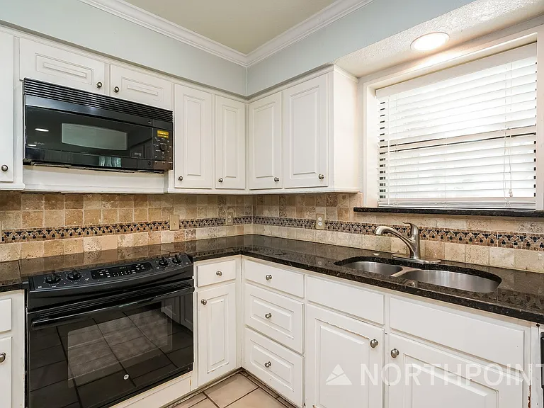 5408 Summit Ridge Trl — Photo 7
