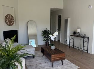 390 W University Ave APT 025, San Diego, CA 92103