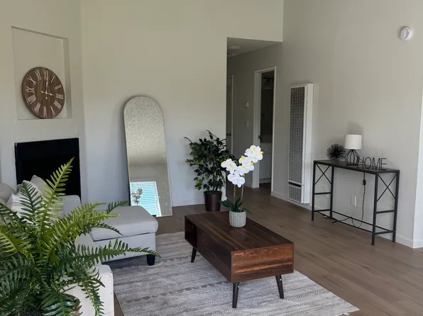 390 W University Ave APT 025, San Diego, CA 92103