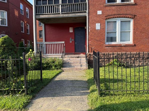 46 Seyms St #1