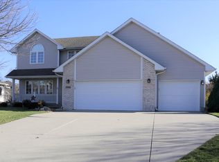 2505 NW School St, Ankeny, IA 50023