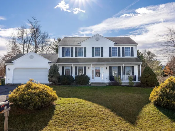 82 Neff Dr, Stuarts Draft, VA 24477