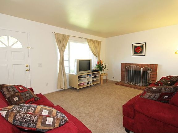 Living Room and Entry