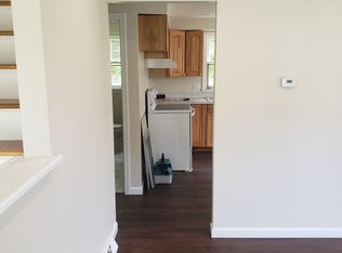 17 Guy Pl, West Springfield, MA 01089