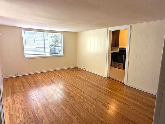 3rd image of 1887 Fair Ave #B