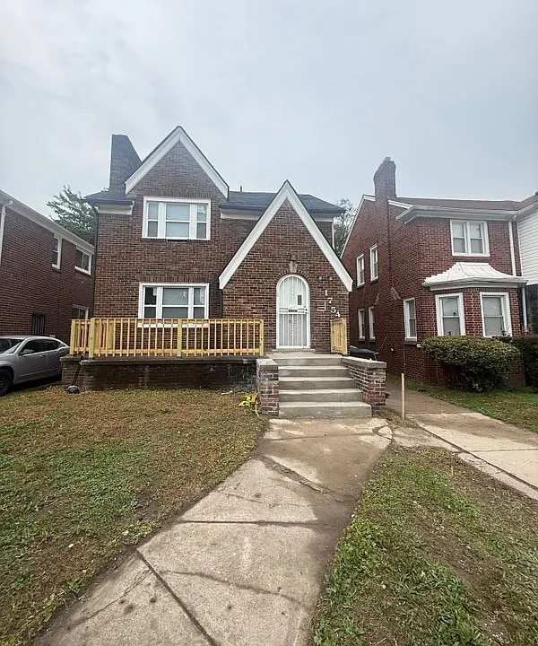 17547 Indiana St