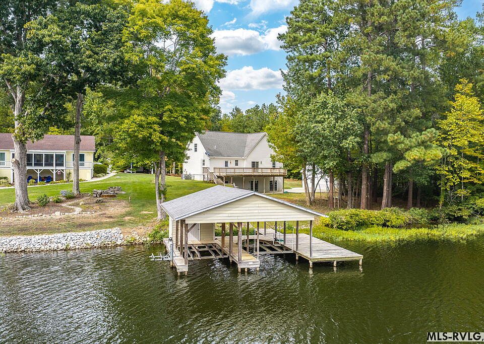1st image of 136 Eagles Cove Rd