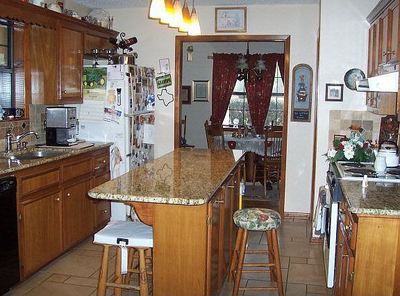 2nd image of 449 An County Road 3582
