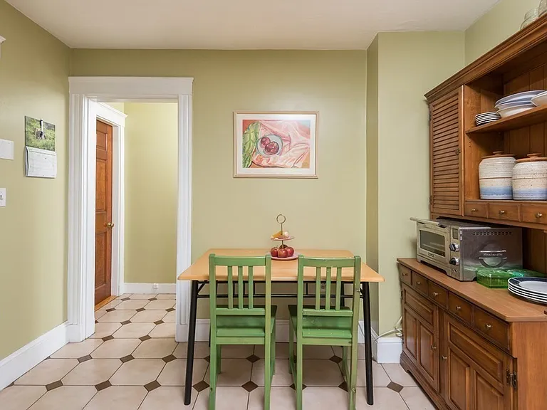 4114 Washington St #3 — Photo 17