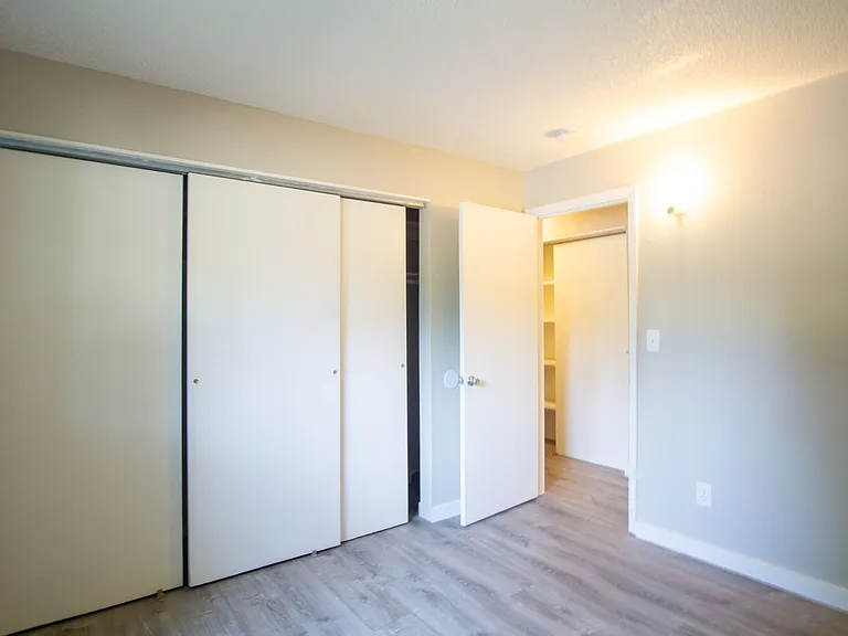 4151 SE 37th Ave #1 — Photo 9