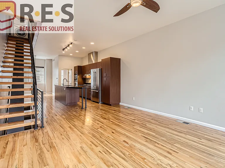 2708 Blake St — Photo 8