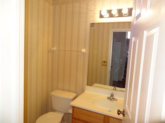 5th image of 2154 Cypress Ct #2154