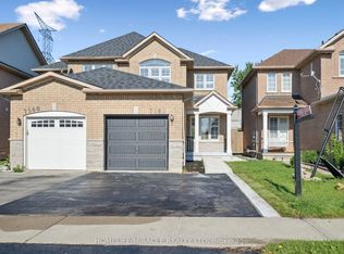 7562 Black Walnut Trl, Mississauga, ON L5N8A9
