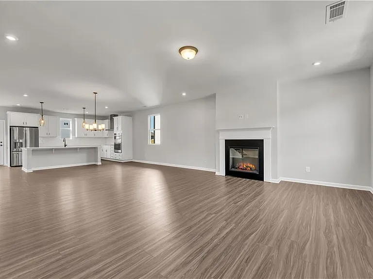 2440 Whistler Way — Photo 9