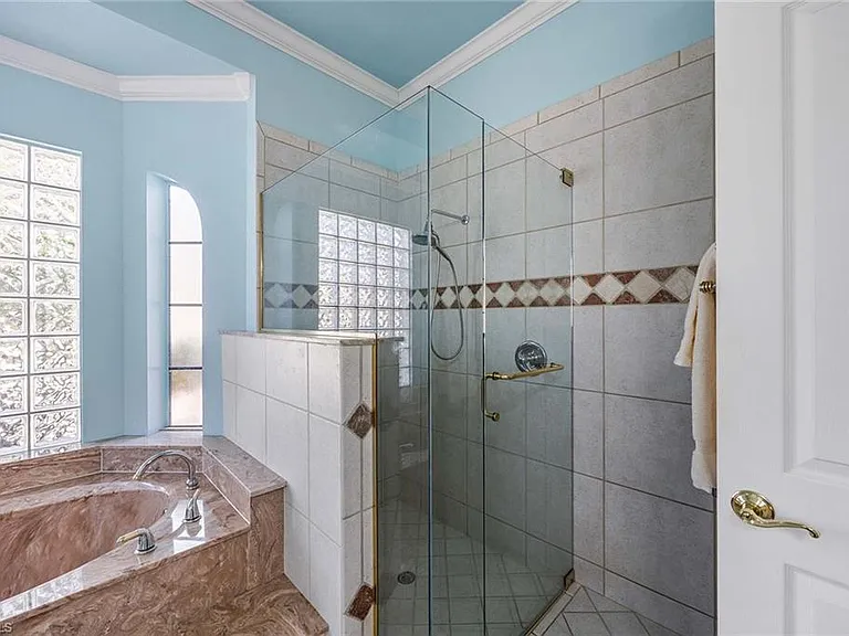146 Windward Cay — Photo 17