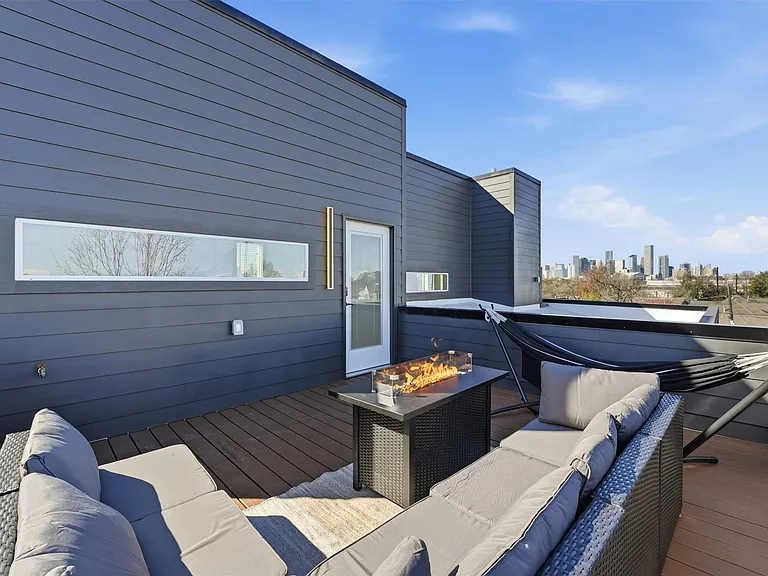 4206 Fox St — Photo 26
