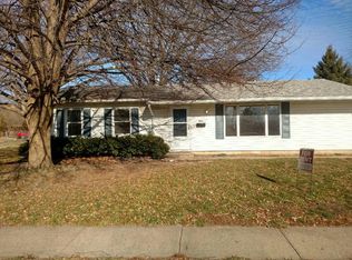 1614 Ivanhoe Way, Urbana, IL