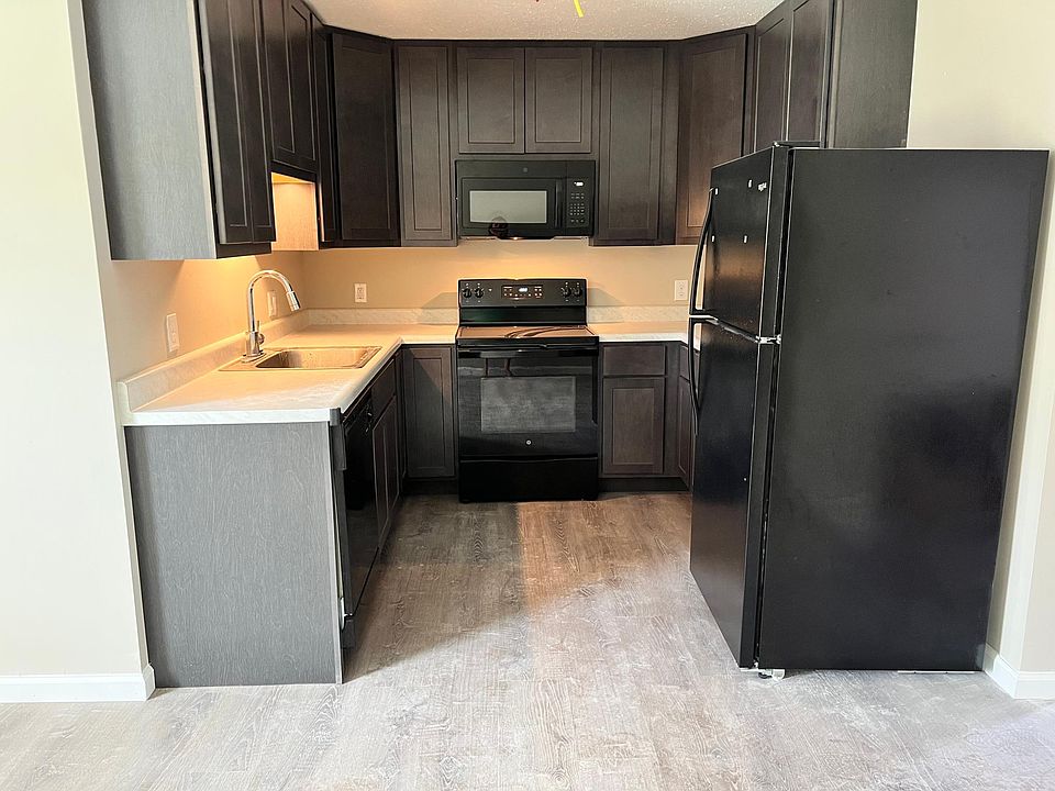 1st image of 300 Marble St APT 14