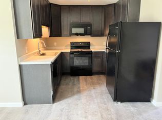 300 Marble St APT 14, Troy, MO 63379