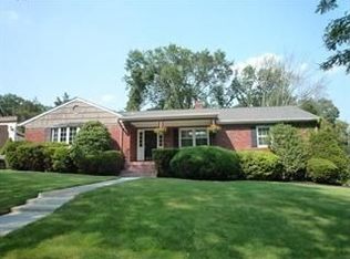 12 Rigby Ct, Wayne, NJ 07470