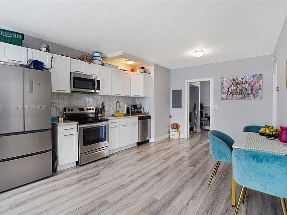 4th image of 1275 Marseille Dr #35