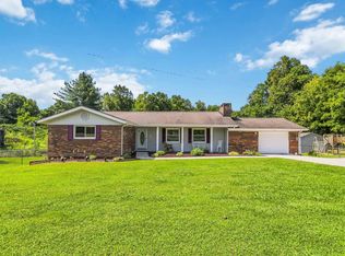 1069 Meadows Grove Rd, Pine Knot, KY 42635