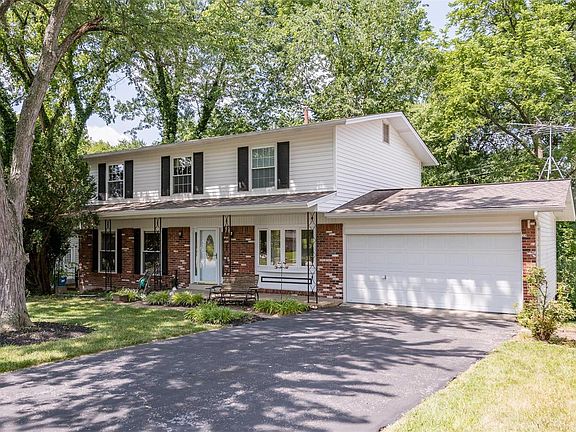2nd image of 1131 Fernview Dr