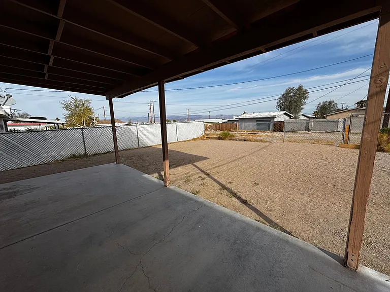 2028 Parkway — Photo 17