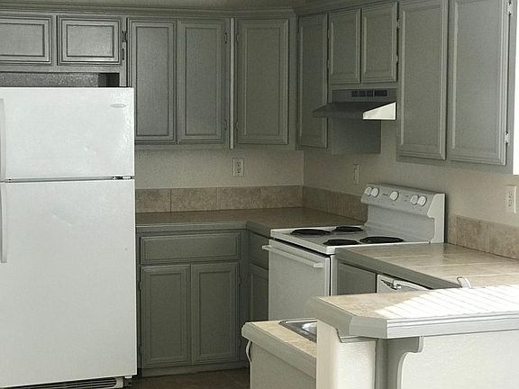 2nd image of 226 Lime Dr