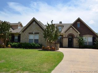 9232 E 80th Pl, Tulsa, OK 74133