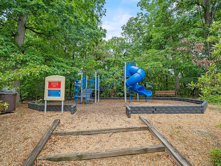 Salem Run Apartment Homes — Photo 45
