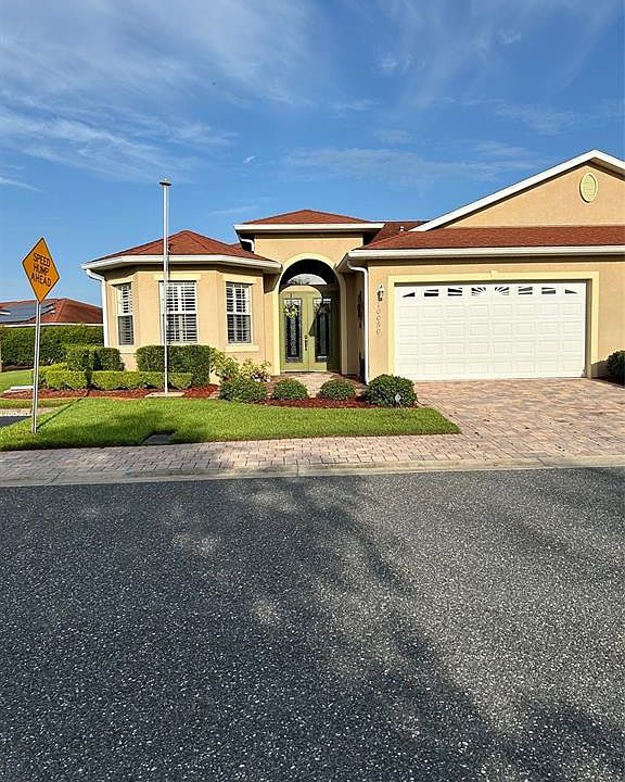 1st image of 10050 Regatta Blvd