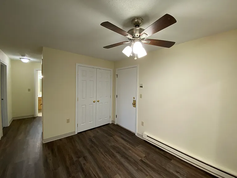 Sunset Ridge Apartments — Photo 48