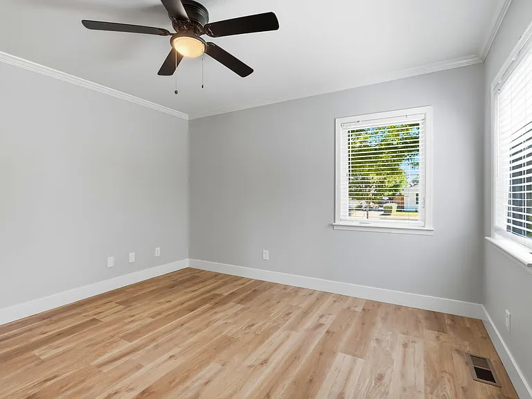 2291 Cottle Ave — Photo 21