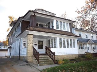 3250 Berkshire Rd, Cleveland Heights, OH 44118