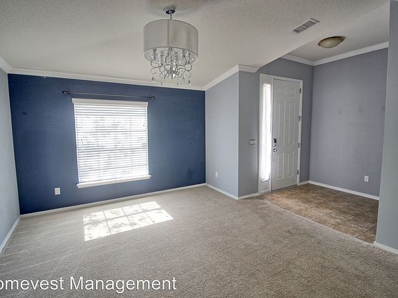 3rd image of 3004 Santa Maria Ave