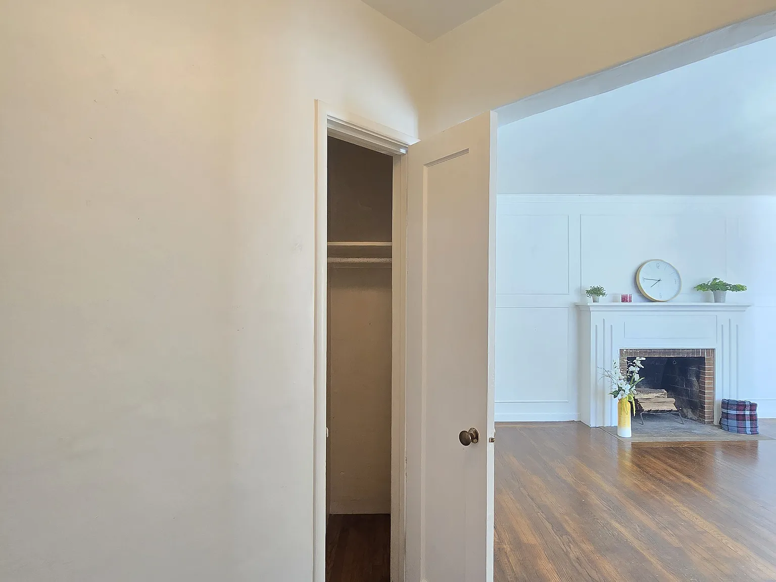 3 bed, 1263 sqft, $2,595 — Photo 4