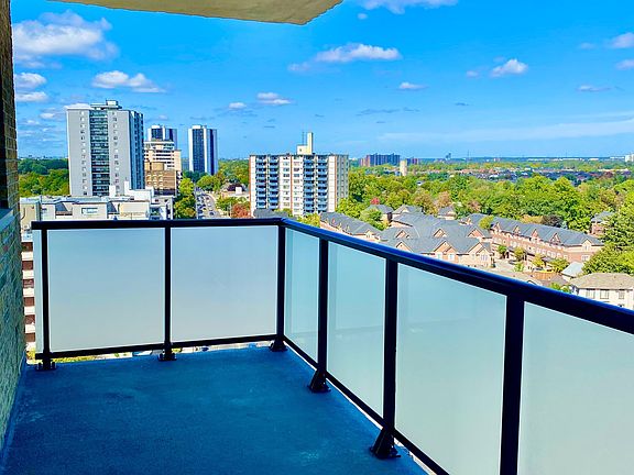 3rd image of 2130 Weston Rd #Penthouse 2
