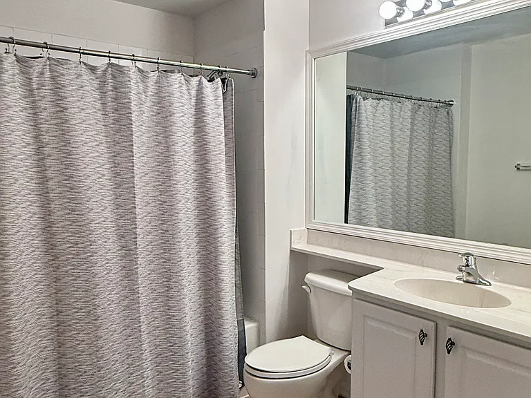 900 E Marion Ave #1202 — Photo 21
