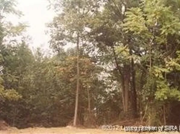 3704 Mirville Court, Floyds Knobs, IN 47119