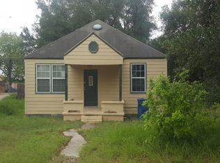 201 Church St, Three Rivers, TX 78071
