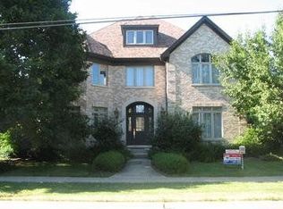 5845 S Grant St, Hinsdale, IL 60521