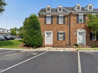 400 Sunset Dr APT L55, Johnson City, TN 37601