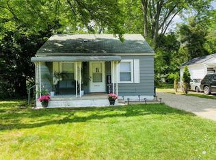 20816 Midway Ave, Southfield, MI 48075