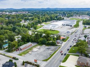 39 W Jackson St, Cookeville, TN 38501