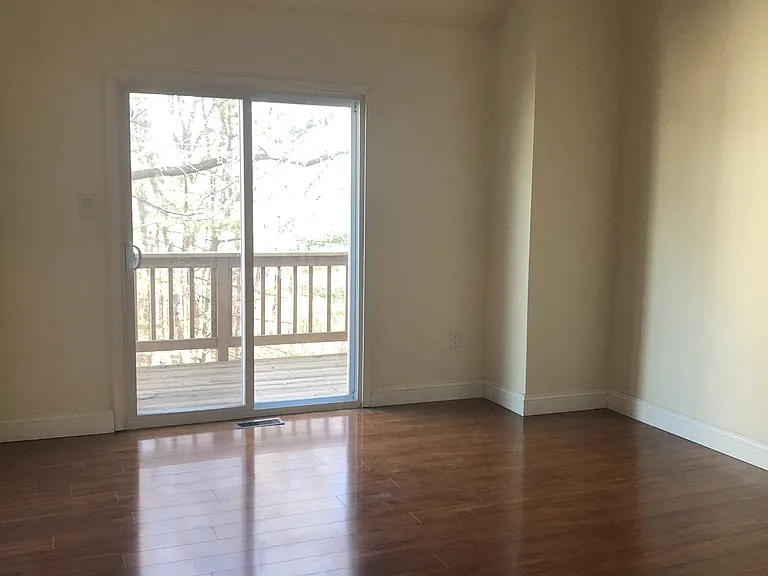 1617 Tanyard Hill Rd — Photo 13