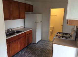 1210 E Main St APT 6, Griffith, IN 46319