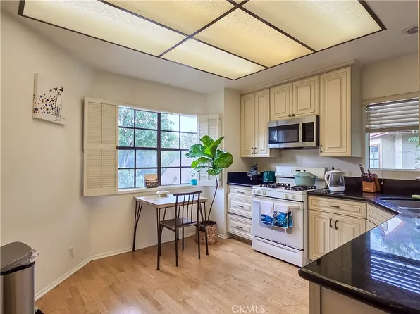 59 Rainbow Rdg, Irvine, CA