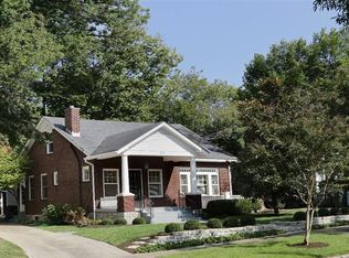 1205 Fincastle Rd, Lexington, KY 40502