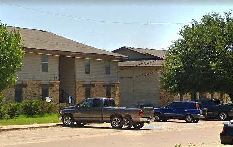 2330 N High Way #208 — Photo 4